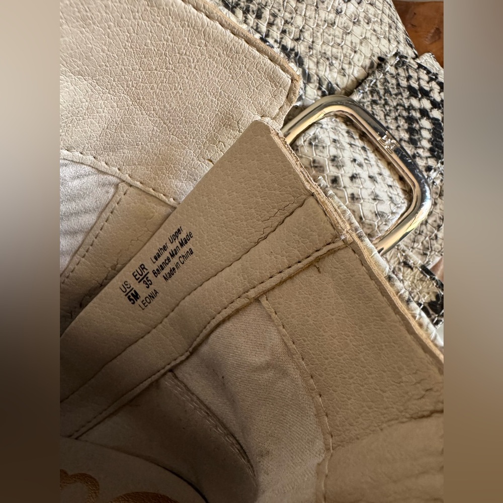 SAM EDELMAN Leonia Snakeskin Embossed Leather Booties Beige & Grey Pointed Toe 5 - Picture 10 of 11